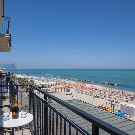 Hotel Bianchi Nicola Porto Recanati Luaran gambar