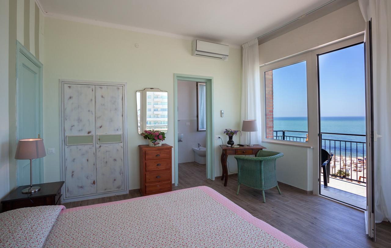 Hotel Bianchi Nicola Porto Recanati Luaran gambar