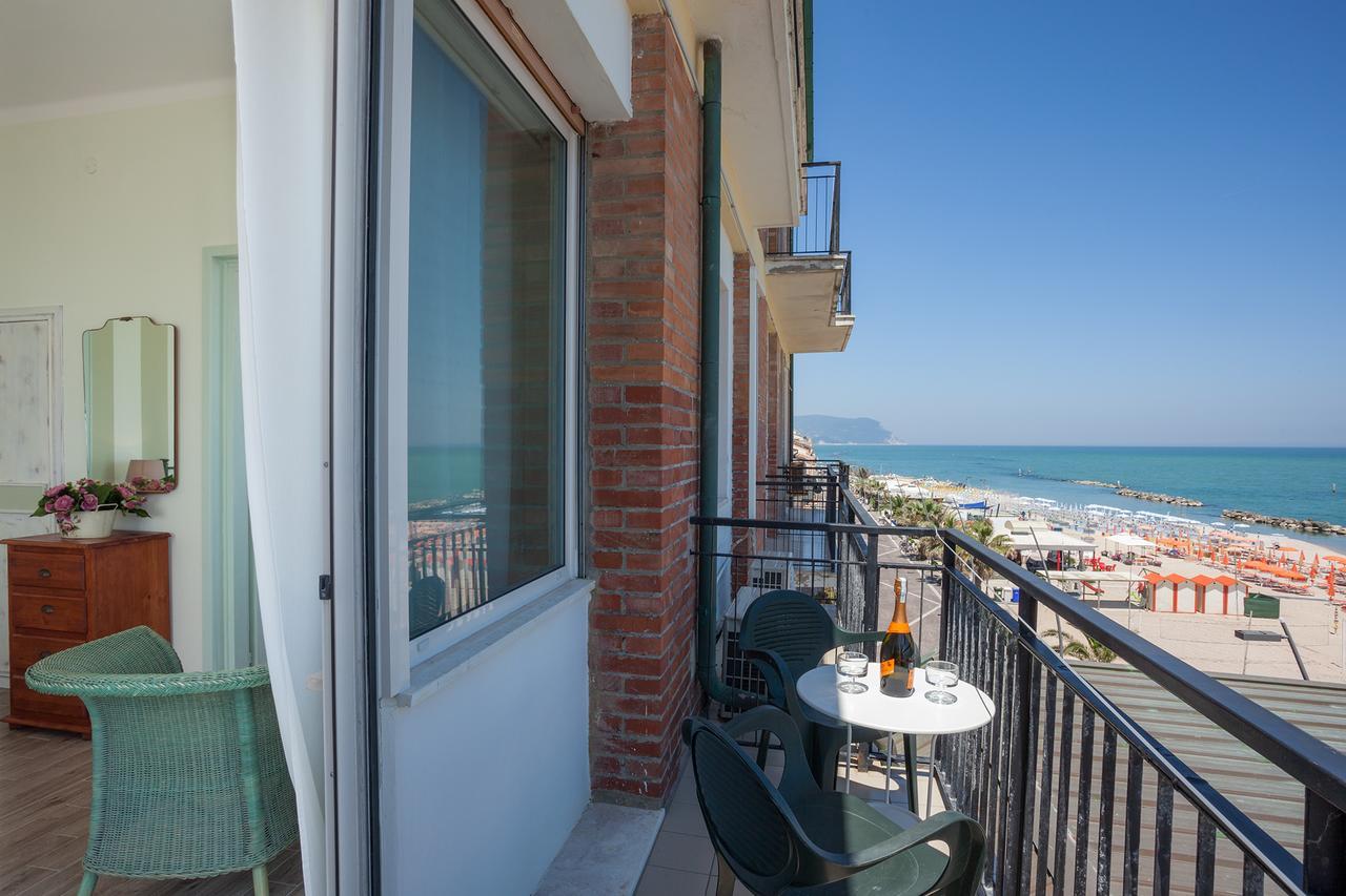Hotel Bianchi Nicola Porto Recanati Luaran gambar